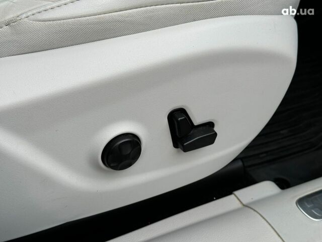 Сірий Джип Cherokee, об'ємом двигуна 3.2 л та пробігом 108 тис. км за 21290 $, фото 27 на Automoto.ua