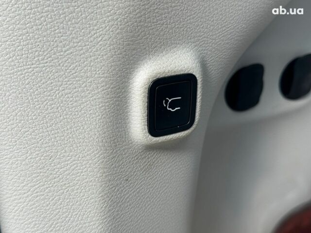 Сірий Джип Cherokee, об'ємом двигуна 3.2 л та пробігом 108 тис. км за 21290 $, фото 22 на Automoto.ua