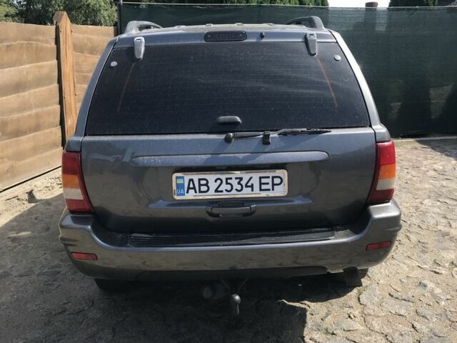 Серый Джип Чероки, объемом двигателя 2.7 л и пробегом 350 тыс. км за 6700 $, фото 1 на Automoto.ua