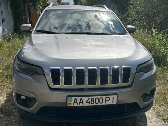 Джип Чероки 2018 в Киеве на Automoto.ua Серый Джип Чероки, объемом двигателя 2.4 л и пробегом 160 тыс. км за 17000 $, фото 1 на Automoto.ua