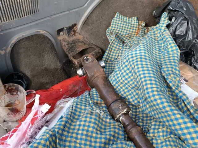 Сірий Джип Cherokee, об'ємом двигуна 0 л та пробігом 320 тис. км за 3000 $, фото 13 на Automoto.ua