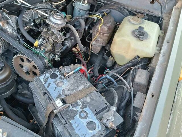 Сірий Джип Cherokee, об'ємом двигуна 0 л та пробігом 320 тис. км за 3000 $, фото 9 на Automoto.ua