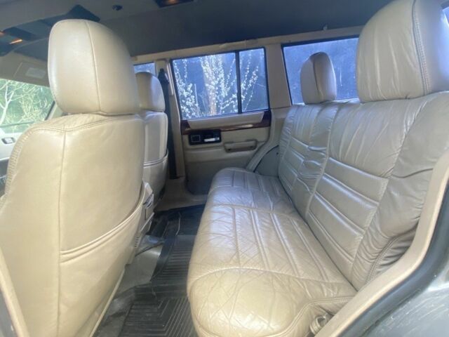 Сірий Джип Cherokee, об'ємом двигуна 2.5 л та пробігом 125 тис. км за 5599 $, фото 3 на Automoto.ua