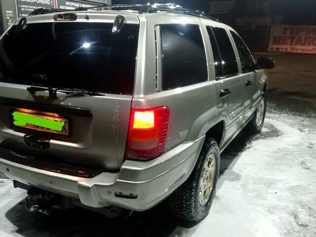 Сірий Джип Cherokee, об'ємом двигуна 3.1 л та пробігом 211 тис. км за 8300 $, фото 4 на Automoto.ua