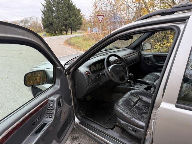 Серый Джип Чероки, объемом двигателя 3.1 л и пробегом 250 тыс. км за 3950 $, фото 10 на Automoto.ua