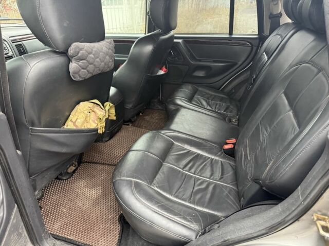 Сірий Джип Cherokee, об'ємом двигуна 2.7 л та пробігом 244 тис. км за 4000 $, фото 6 на Automoto.ua