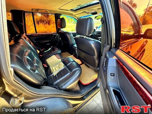 Сірий Джип Cherokee, об'ємом двигуна 3.1 л та пробігом 240 тис. км за 3700 $, фото 4 на Automoto.ua