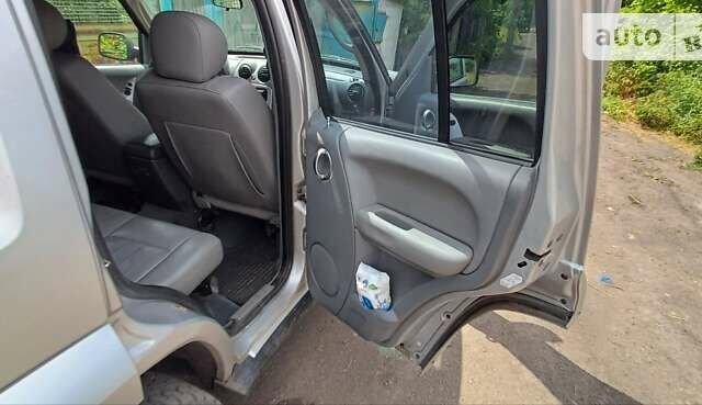 Сірий Джип Cherokee, об'ємом двигуна 2.78 л та пробігом 215 тис. км за 4500 $, фото 14 на Automoto.ua