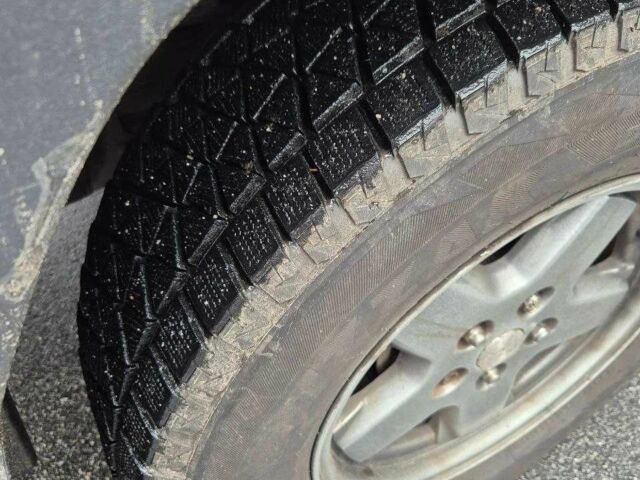 Серый Джип Чероки, объемом двигателя 2.78 л и пробегом 223 тыс. км за 7900 $, фото 21 на Automoto.ua