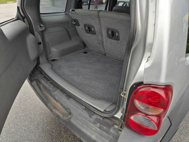 Серый Джип Чероки, объемом двигателя 2.78 л и пробегом 223 тыс. км за 7900 $, фото 16 на Automoto.ua