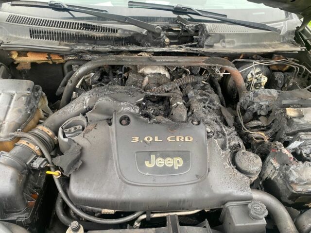 Сірий Джип Cherokee, об'ємом двигуна 0 л та пробігом 150 тис. км за 3300 $, фото 2 на Automoto.ua