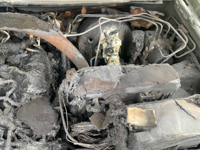 Сірий Джип Cherokee, об'ємом двигуна 0 л та пробігом 150 тис. км за 3300 $, фото 7 на Automoto.ua