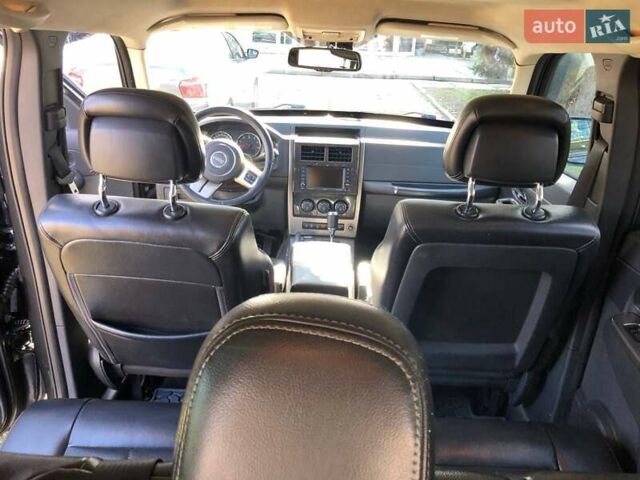 Сірий Джип Cherokee, об'ємом двигуна 2.77 л та пробігом 324 тис. км за 10300 $, фото 5 на Automoto.ua