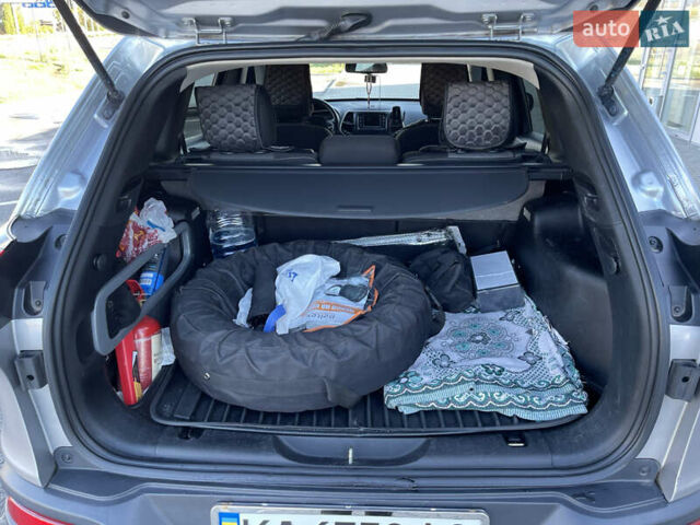 Сірий Джип Cherokee, об'ємом двигуна 2.36 л та пробігом 191 тис. км за 11999 $, фото 34 на Automoto.ua