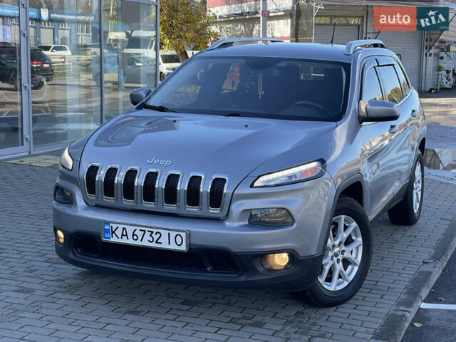 Сірий Джип Cherokee, об'ємом двигуна 2.36 л та пробігом 191 тис. км за 11999 $, фото 1 на Automoto.ua