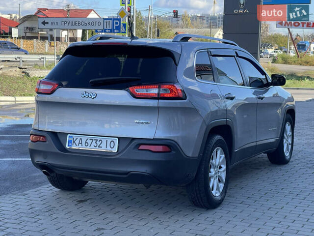 Сірий Джип Cherokee, об'ємом двигуна 2.36 л та пробігом 191 тис. км за 11999 $, фото 12 на Automoto.ua