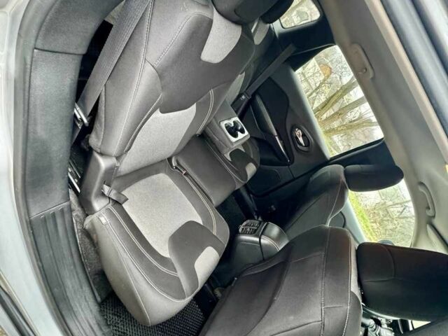 Серый Джип Чероки, объемом двигателя 3.2 л и пробегом 133 тыс. км за 11800 $, фото 17 на Automoto.ua