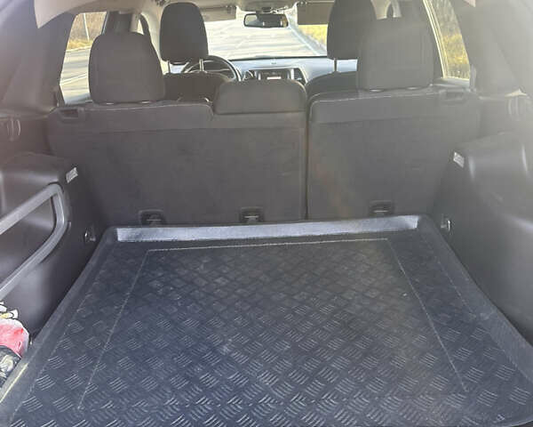 Серый Джип Чероки, объемом двигателя 2.36 л и пробегом 156 тыс. км за 14500 $, фото 6 на Automoto.ua