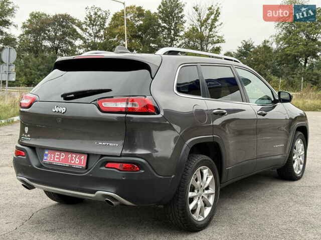 Сірий Джип Cherokee, об'ємом двигуна 2 л та пробігом 239 тис. км за 17500 $, фото 14 на Automoto.ua