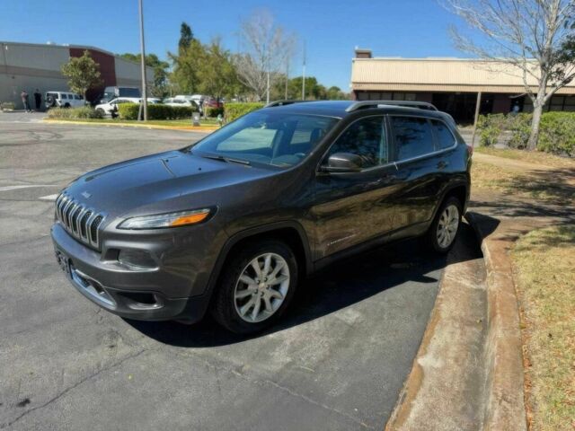 Серый Джип Чероки, объемом двигателя 3.2 л и пробегом 90 тыс. км за 4300 $, фото 2 на Automoto.ua