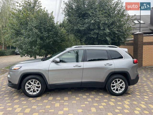Сірий Джип Cherokee, об'ємом двигуна 2.36 л та пробігом 200 тис. км за 14900 $, фото 19 на Automoto.ua