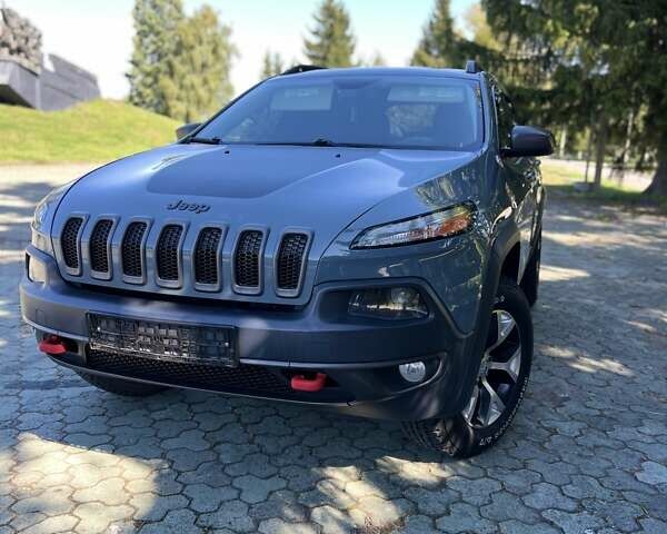 Серый Джип Чероки, объемом двигателя 3.24 л и пробегом 304 тыс. км за 14200 $, фото 10 на Automoto.ua