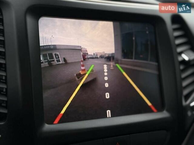 Серый Джип Чероки, объемом двигателя 3.24 л и пробегом 157 тыс. км за 13900 $, фото 22 на Automoto.ua