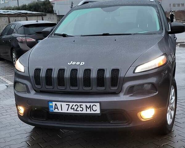 Сірий Джип Cherokee, об'ємом двигуна 3.24 л та пробігом 95 тис. км за 16400 $, фото 5 на Automoto.ua