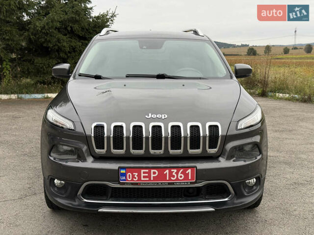 Сірий Джип Cherokee, об'ємом двигуна 2 л та пробігом 239 тис. км за 17500 $, фото 9 на Automoto.ua