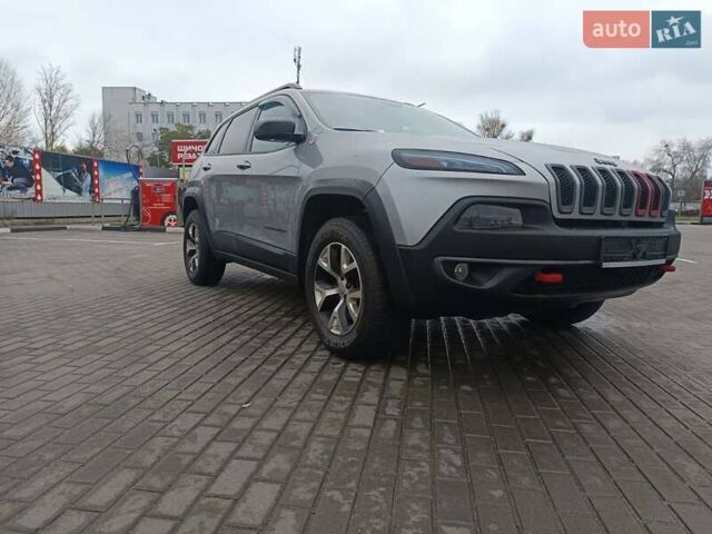 Серый Джип Чероки, объемом двигателя 3.24 л и пробегом 141 тыс. км за 16500 $, фото 8 на Automoto.ua