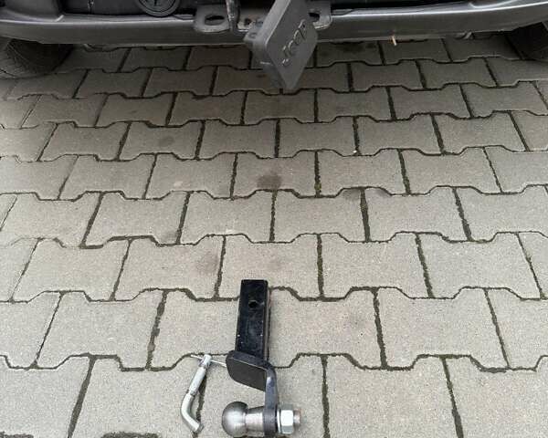 Серый Джип Чероки, объемом двигателя 3.24 л и пробегом 165 тыс. км за 16000 $, фото 4 на Automoto.ua