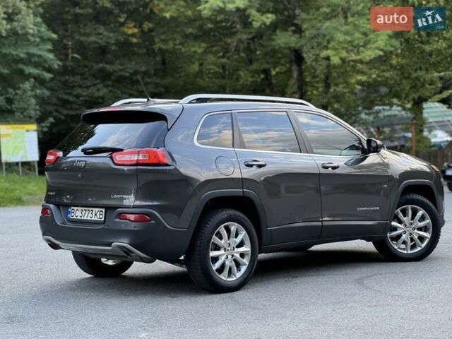 Серый Джип Чероки, объемом двигателя 3.24 л и пробегом 184 тыс. км за 12500 $, фото 9 на Automoto.ua