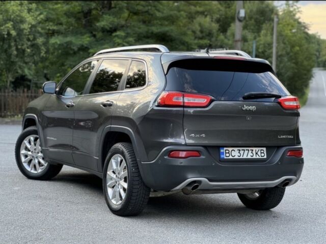 Серый Джип Чероки, объемом двигателя 3.2 л и пробегом 185 тыс. км за 308 $, фото 5 на Automoto.ua