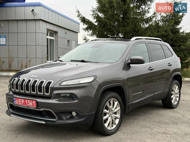 Сірий Джип Cherokee, об'ємом двигуна 2 л та пробігом 239 тис. км за 17500 $, фото 10 на Automoto.ua