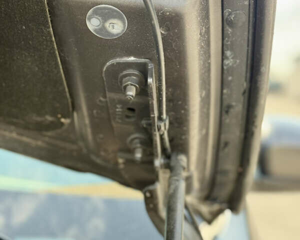 Сірий Джип Cherokee, об'ємом двигуна 3.24 л та пробігом 115 тис. км за 14999 $, фото 28 на Automoto.ua