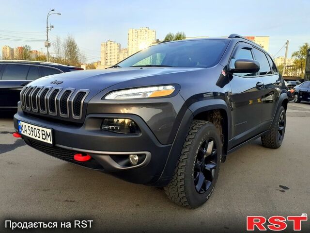 Сірий Джип Cherokee, об'ємом двигуна 3.2 л та пробігом 193 тис. км за 17300 $, фото 2 на Automoto.ua