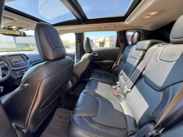 Серый Джип Чероки, объемом двигателя 3.2 л и пробегом 90 тыс. км за 4300 $, фото 12 на Automoto.ua