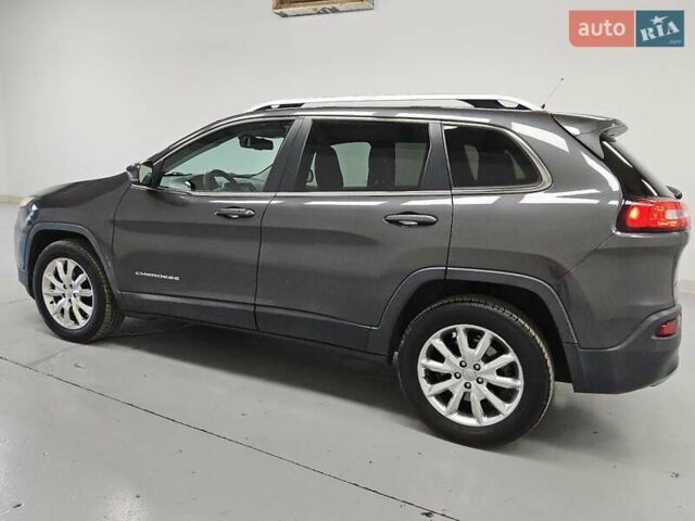 Сірий Джип Cherokee, об'ємом двигуна 2.36 л та пробігом 148 тис. км за 1500 $, фото 2 на Automoto.ua
