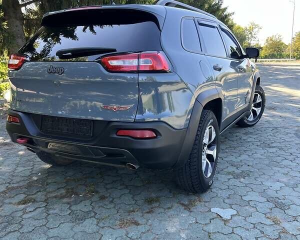 Серый Джип Чероки, объемом двигателя 3.24 л и пробегом 304 тыс. км за 14200 $, фото 8 на Automoto.ua