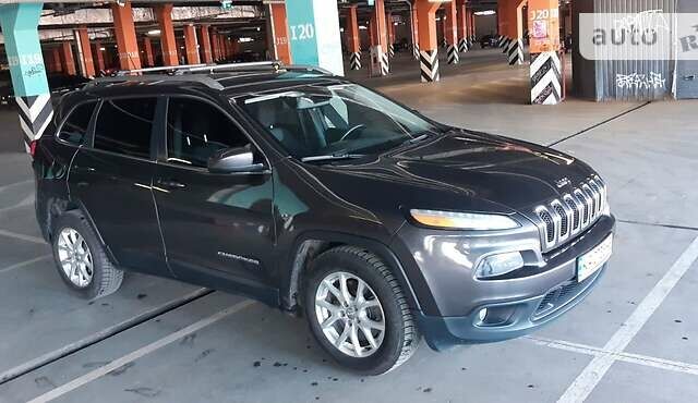 Сірий Джип Cherokee, об'ємом двигуна 2.4 л та пробігом 154 тис. км за 13900 $, фото 7 на Automoto.ua