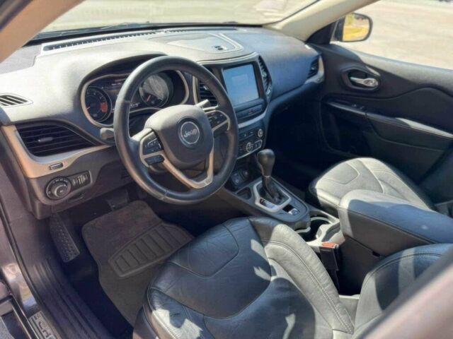 Серый Джип Чероки, объемом двигателя 3.2 л и пробегом 90 тыс. км за 4300 $, фото 10 на Automoto.ua