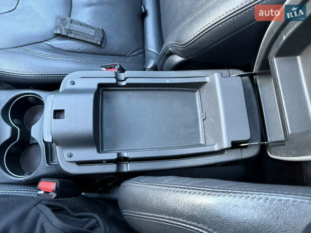 Сірий Джип Cherokee, об'ємом двигуна 2.36 л та пробігом 163 тис. км за 12500 $, фото 31 на Automoto.ua