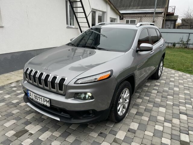 Серый Джип Чероки, объемом двигателя 2.4 л и пробегом 130 тыс. км за 13300 $, фото 7 на Automoto.ua