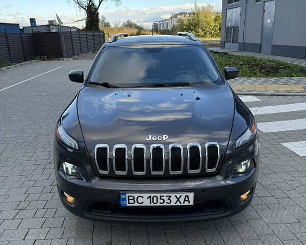 Джип Чероки 2014 в Львове на Automoto.ua Серый Джип Чероки, объемом двигателя 2.36 л и пробегом 163 тыс. км за 13000 $, фото 2 на Automoto.ua