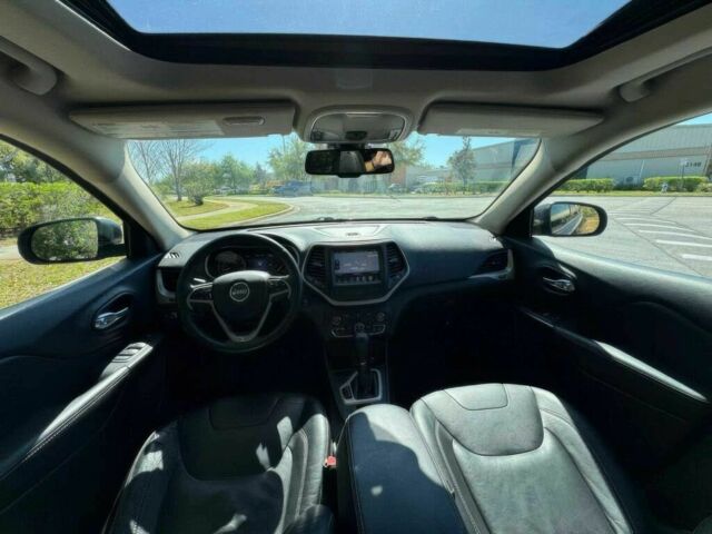 Серый Джип Чероки, объемом двигателя 3.2 л и пробегом 90 тыс. км за 4300 $, фото 8 на Automoto.ua