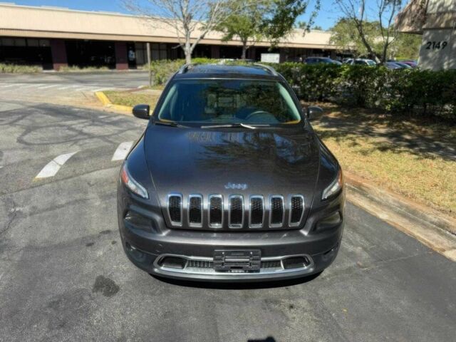 Серый Джип Чероки, объемом двигателя 3.2 л и пробегом 90 тыс. км за 4300 $, фото 1 на Automoto.ua