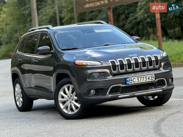 Джип Чероки 2014 в Трускавце на Automoto.ua Серый Джип Чероки, объемом двигателя 3.24 л и пробегом 175 тыс. км за 14900 $, фото 67 на Automoto.ua