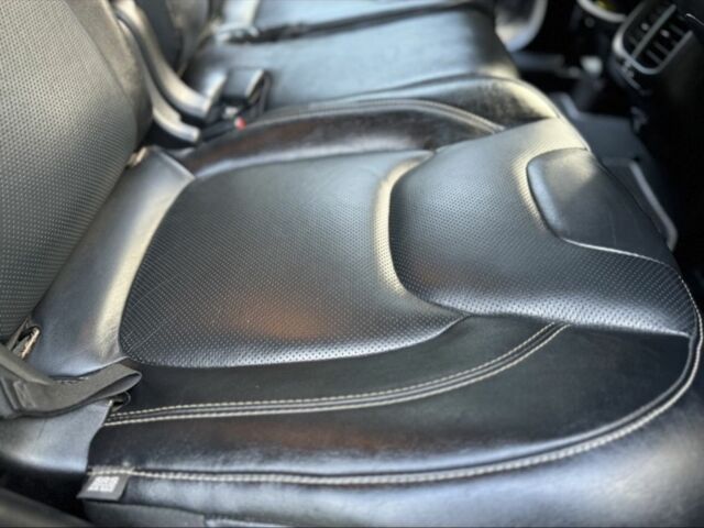 Серый Джип Чероки, объемом двигателя 3.2 л и пробегом 185 тыс. км за 308 $, фото 10 на Automoto.ua