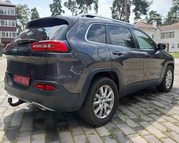 Сірий Джип Cherokee, об'ємом двигуна 1.96 л та пробігом 197 тис. км за 17800 $, фото 2 на Automoto.ua