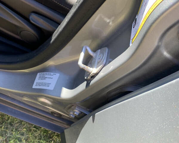 Серый Джип Чероки, объемом двигателя 2.4 л и пробегом 230 тыс. км за 12400 $, фото 9 на Automoto.ua